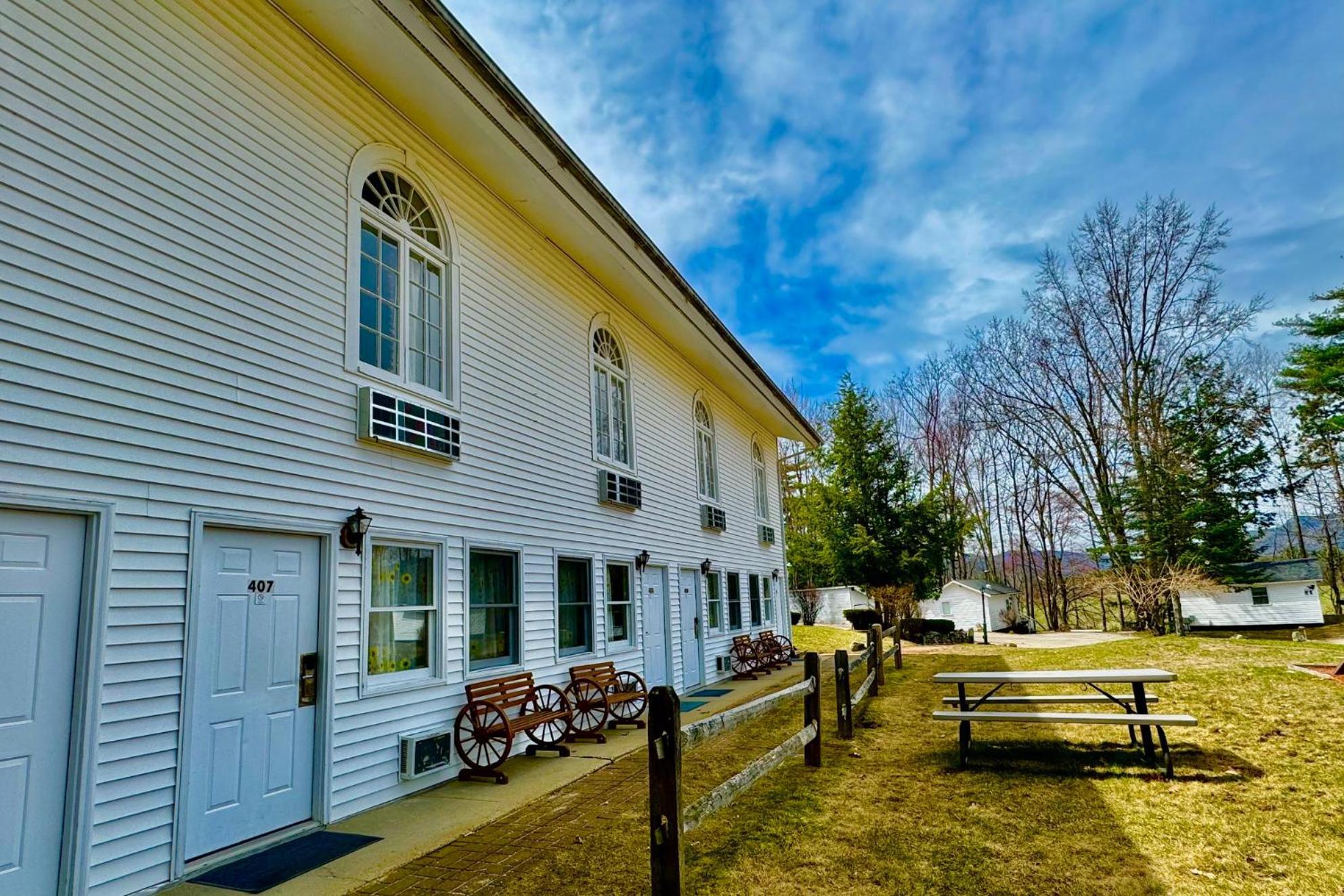 נורת' קונוויי Merrill Farm Inn מראה חיצוני תמונה